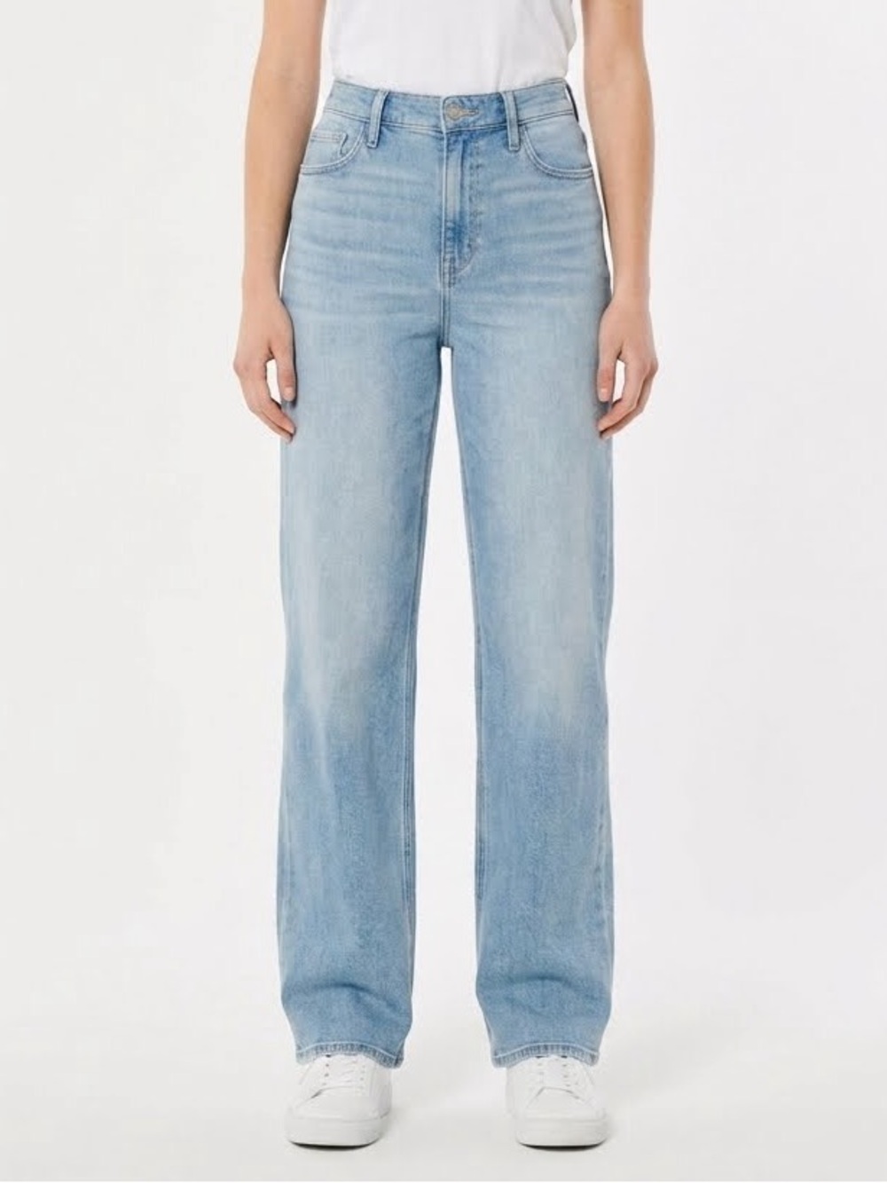 Hollister Women's Ultra High-Rise Dad Jean, 30" Inseam, 33" Waist, 11L